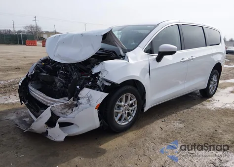 2022 Chrysler Voyager Lx z USA, uszkodzony, nr VIN 2C4RC1CG6NR208555